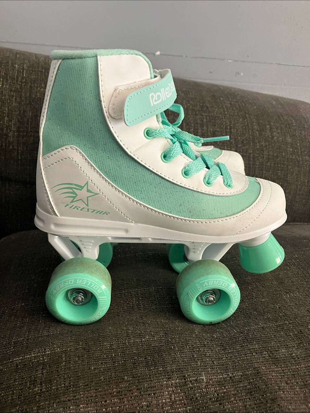 Roller Derby FireStar Youth Kids' Roller
Skate - White/Mint Size 3